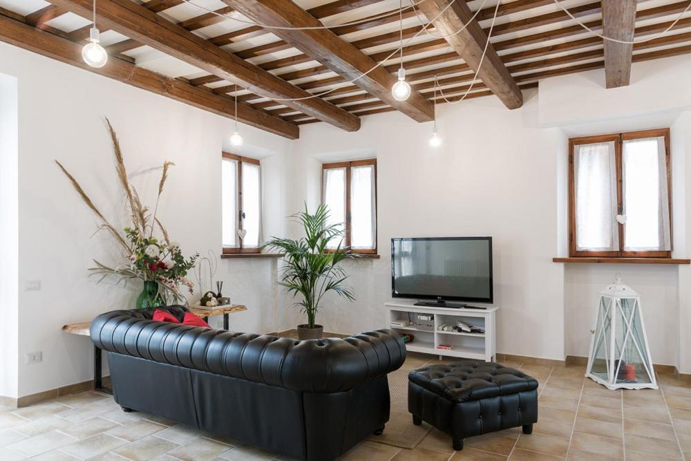 ريكاناتي Vallechiara B&B المظهر الخارجي الصورة